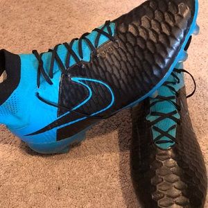 Nike Magistas Obra